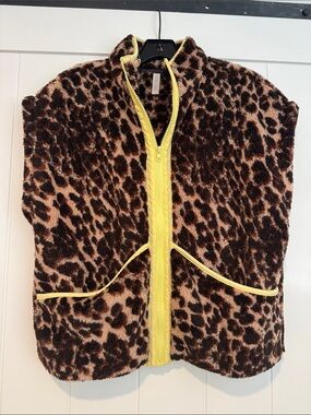 Threads 4 Thought Leopard Print Fleece Vest with Yellow Trim
